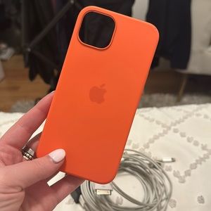 iPhone 13 Silicone Case with MagSafe - Coral